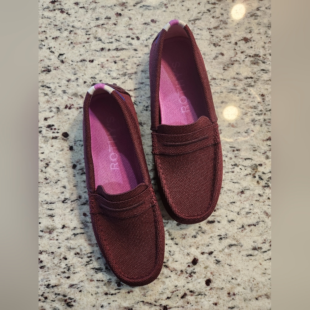 Like New Rothys Driver Loafers in Burgundy